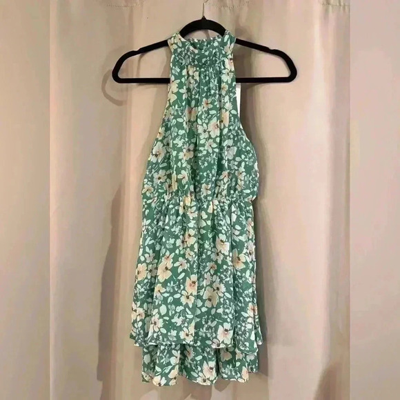 Women’s NWT Green Sienna Sky Dress - Picture 1 of 7